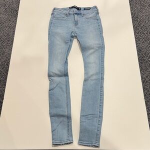 Hollister Women's Light Blue Skinny Jeans